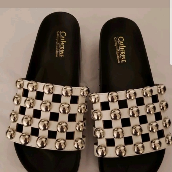Catherine Malandrino Shoes - CATHERINE MALANDRINO BUBBLIE SLIDE SANDALS  WHITE